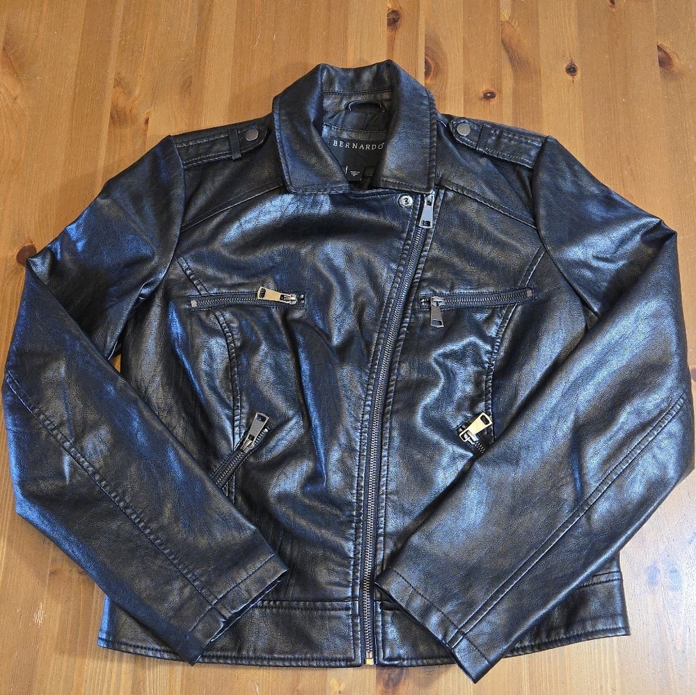 Black Faux Leather Moto Jacket With Gunmetal Hardware Size Medium